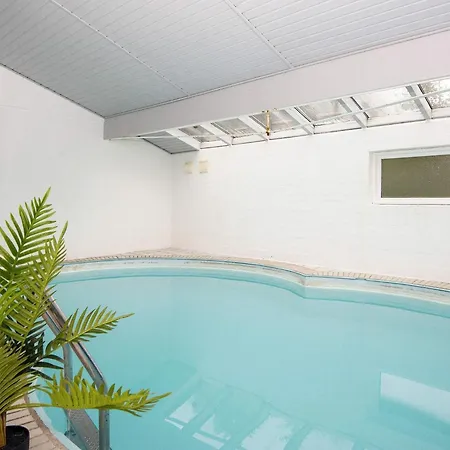 8 Person In Orsted-by Traum