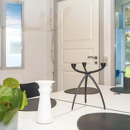 8 Person In Orsted-by Traum Kare